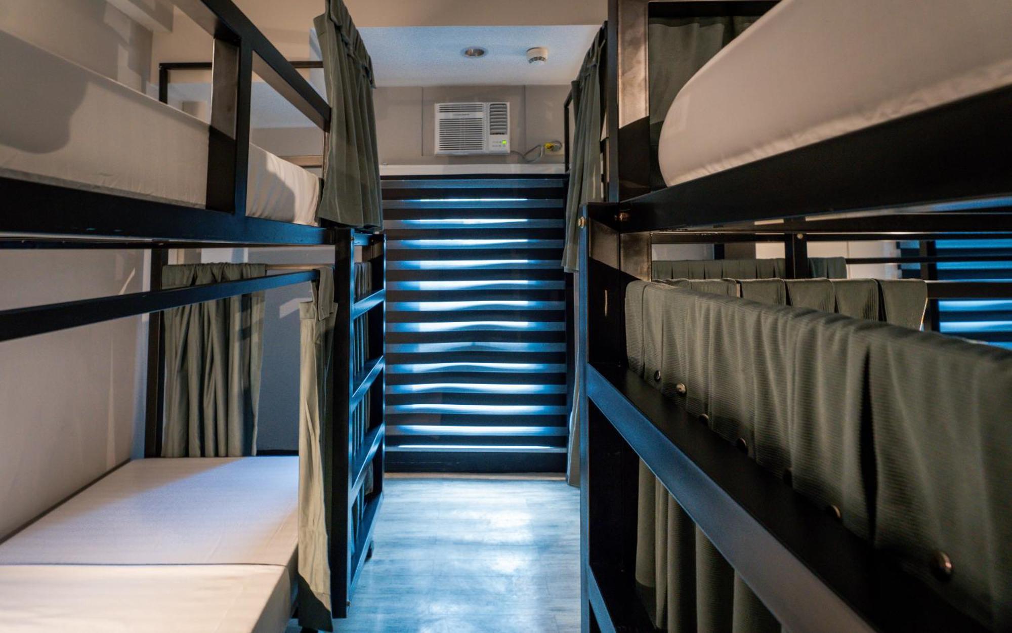 Mad Monkey Manila Hostel Μακάτι Εξωτερικό φωτογραφία