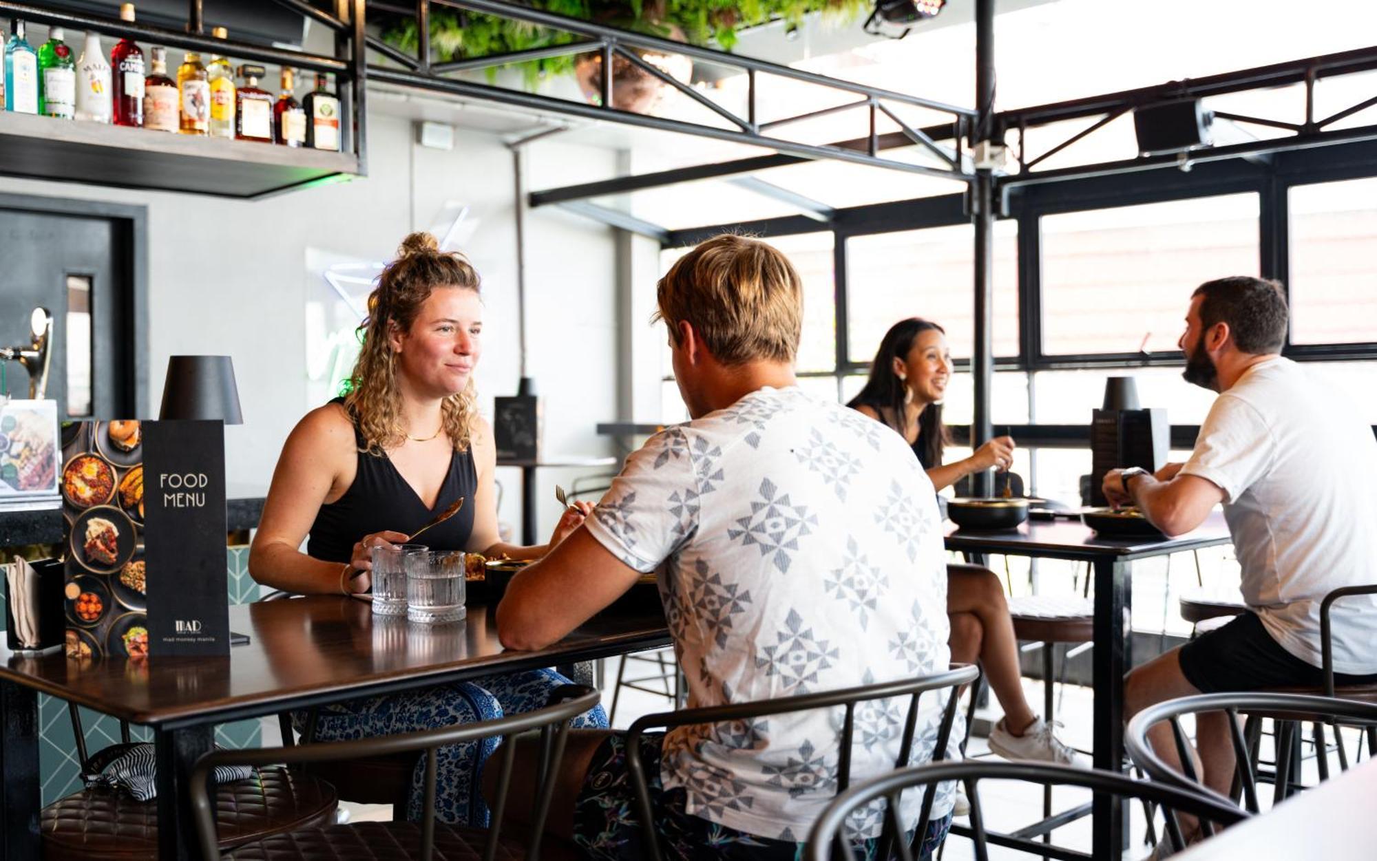Mad Monkey Manila Hostel Μακάτι Εξωτερικό φωτογραφία