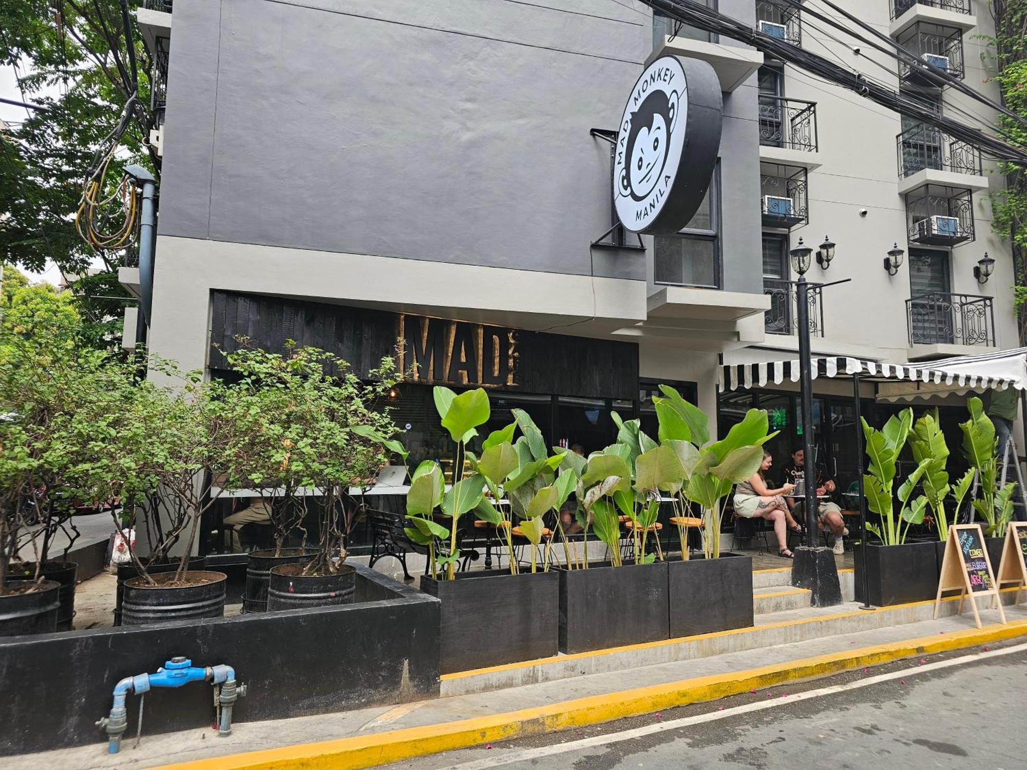 Mad Monkey Manila Hostel Μακάτι Εξωτερικό φωτογραφία