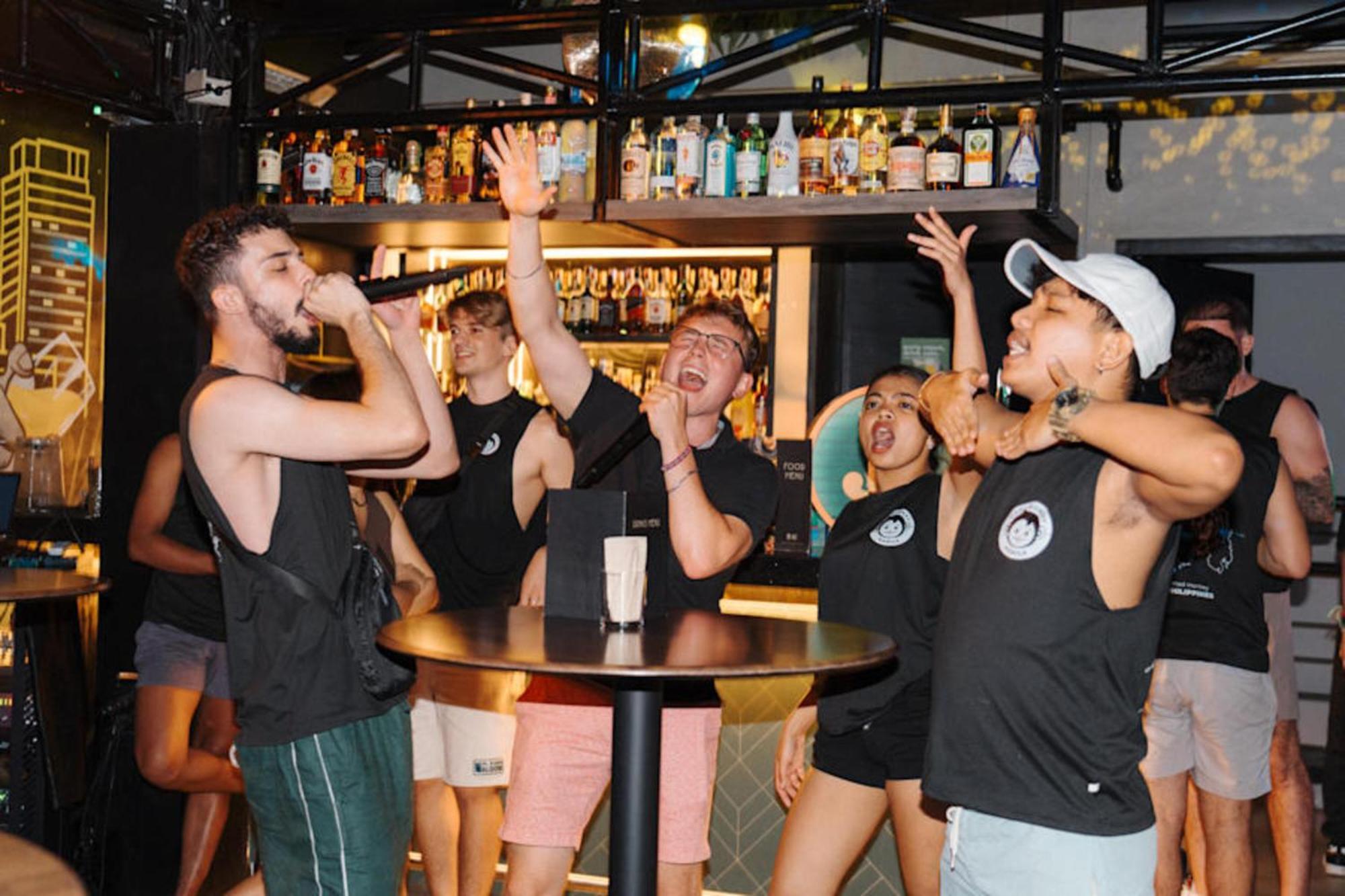 Mad Monkey Manila Hostel Μακάτι Εξωτερικό φωτογραφία