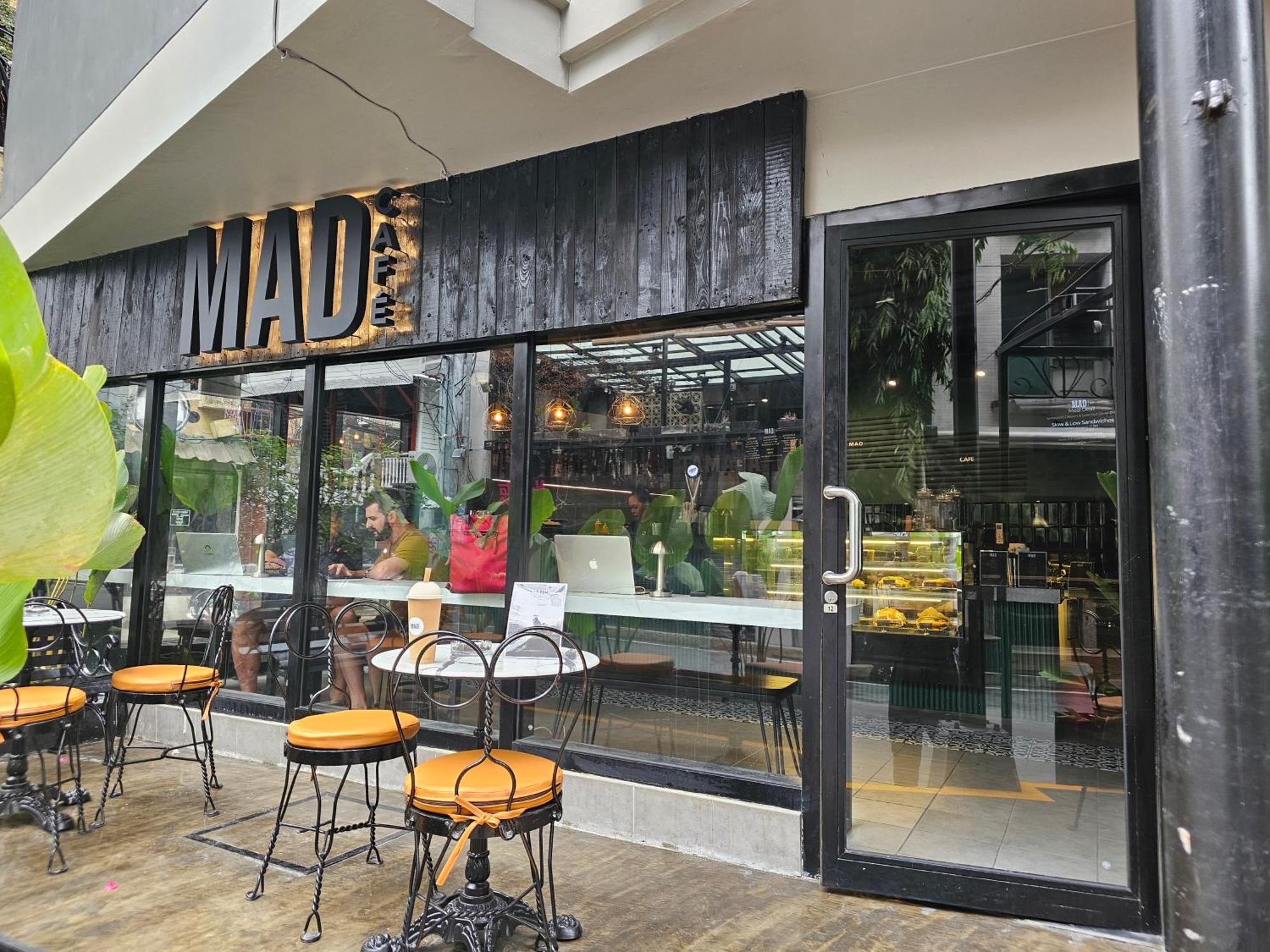 Mad Monkey Manila Hostel Μακάτι Εξωτερικό φωτογραφία