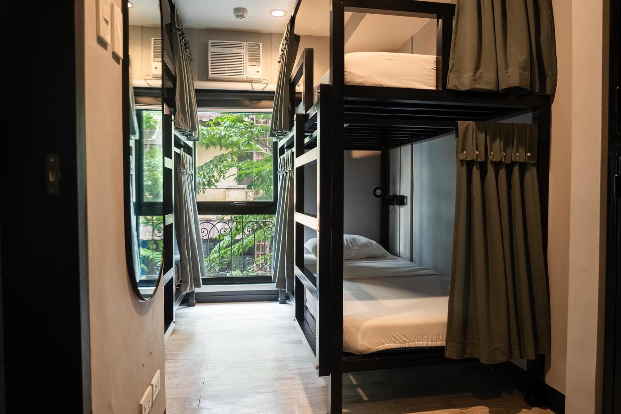 Mad Monkey Manila Hostel Μακάτι Εξωτερικό φωτογραφία