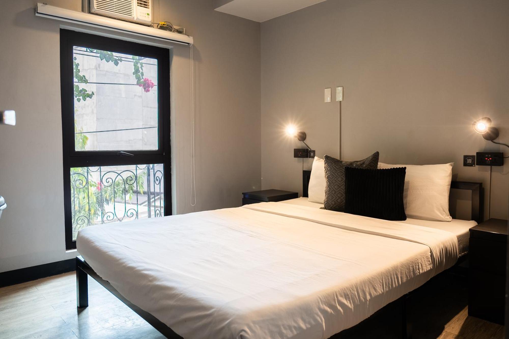 Mad Monkey Manila Hostel Μακάτι Εξωτερικό φωτογραφία